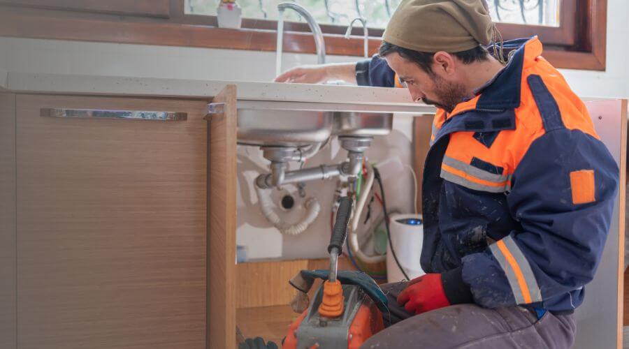 Local tankless water heater installation in Mascoutah, IL